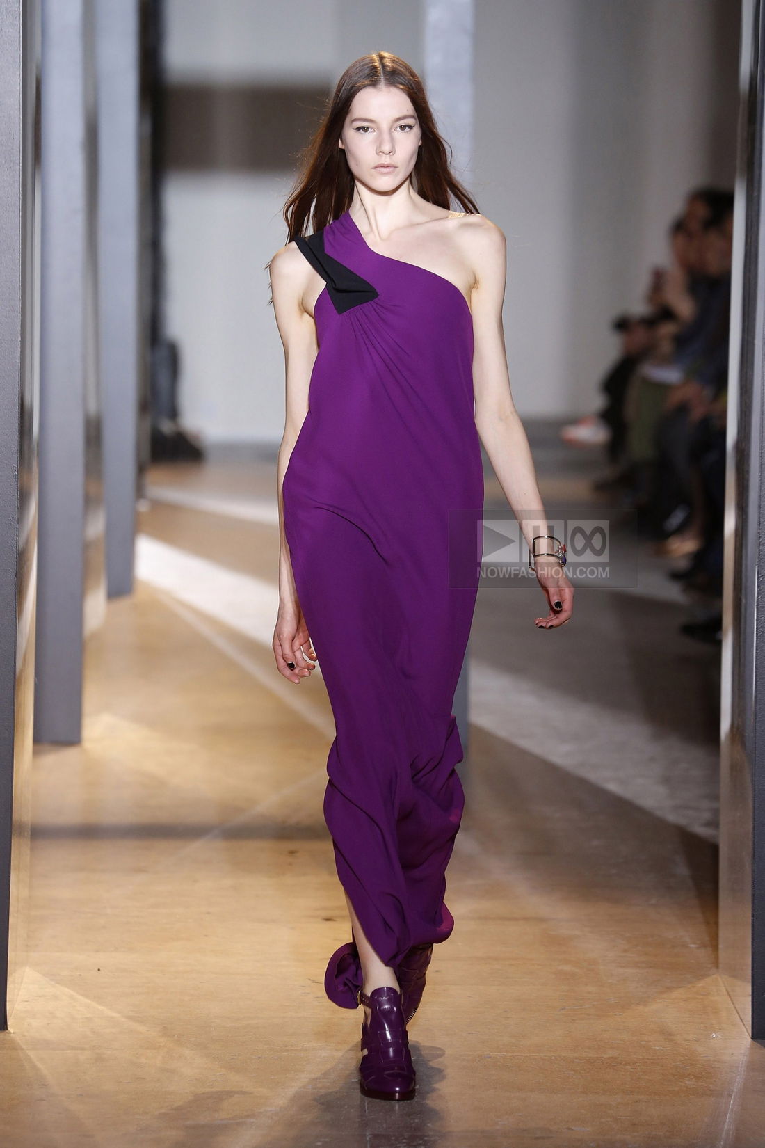 John Galliano Ready To Wear Fashion Show, Collection Fall Winter 2015