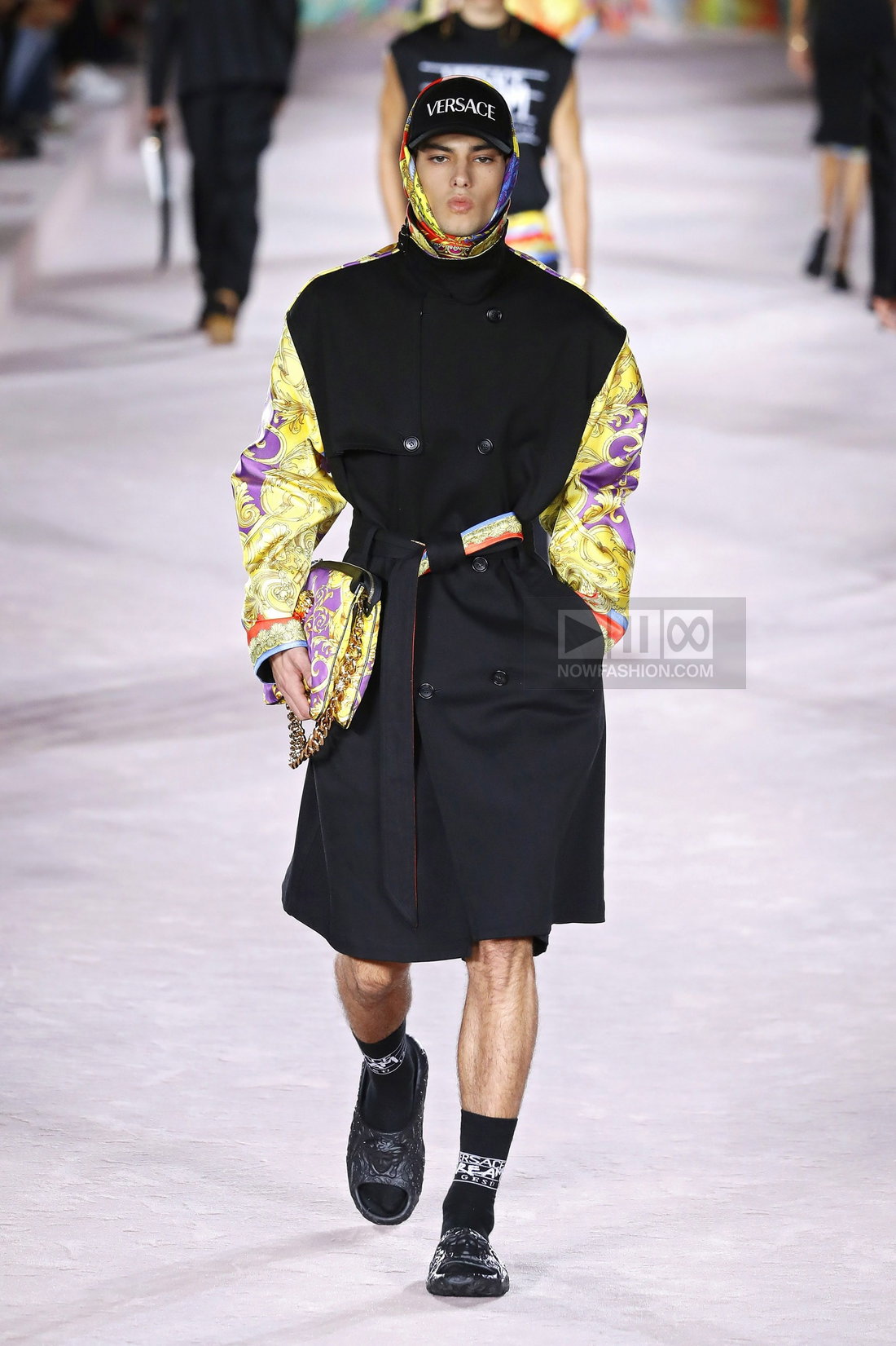 versace ready to wear 2022