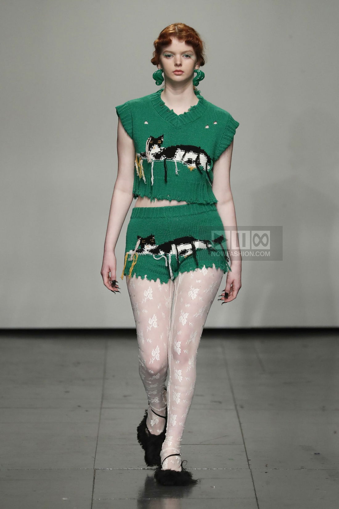 Yuhan Wang Ready to wear Fashion Show, Collection Fall Winter 2022