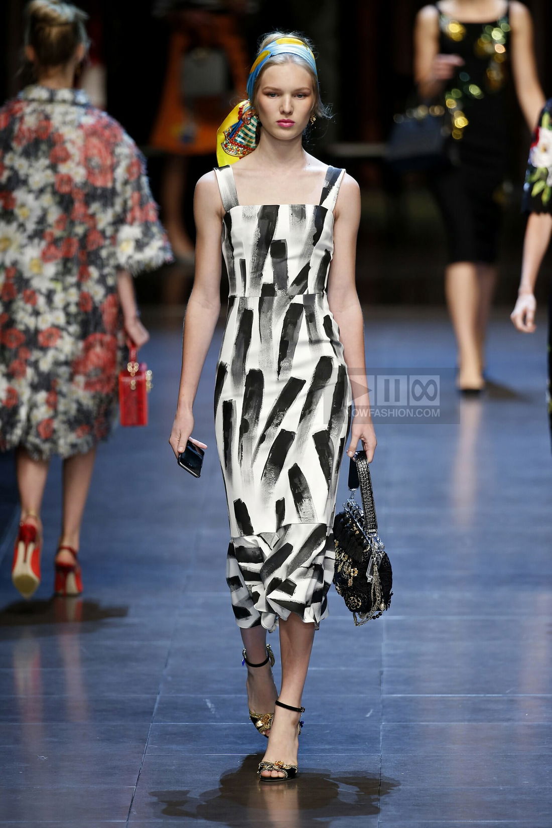 Dolce Gabbana RTW Spring 2016 Image 21 NOWFASHION