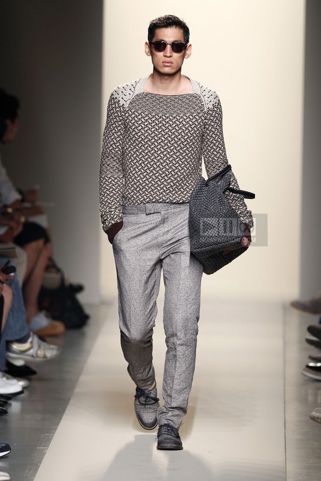 Bottega Veneta Menswear Fashion Show, Collection Spring Summer 2012 presented during Milan Fashion Week, runway look #016