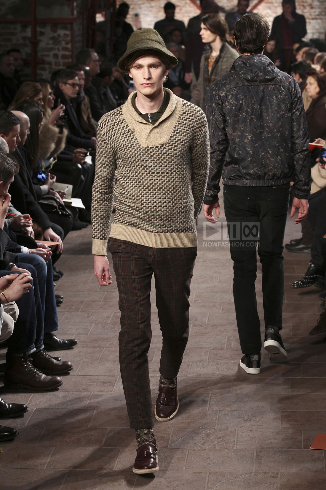 Catwalk Missoni Menswear Missoni Roude Ruffled Crochet Knit Dress