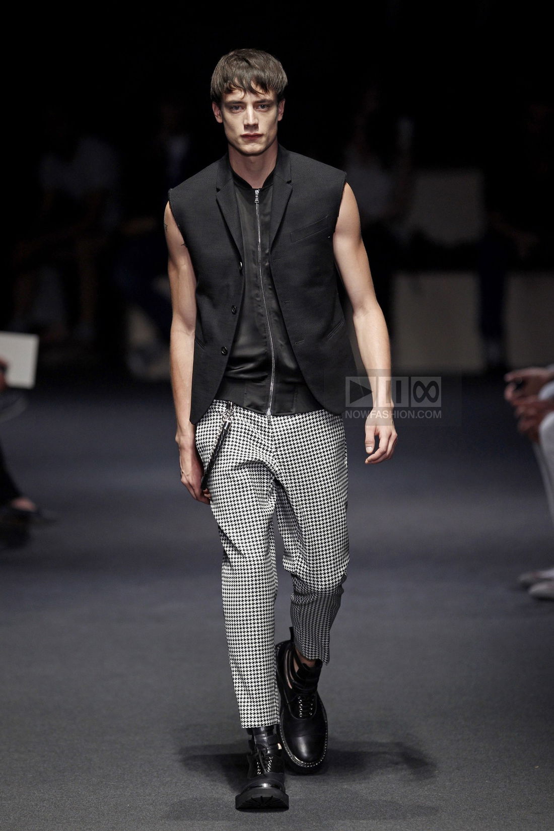 Neil Barrett Menswear Fashion Show, Collection Spring Summer 2012 presented during Milan Fashion Week, runway look #004