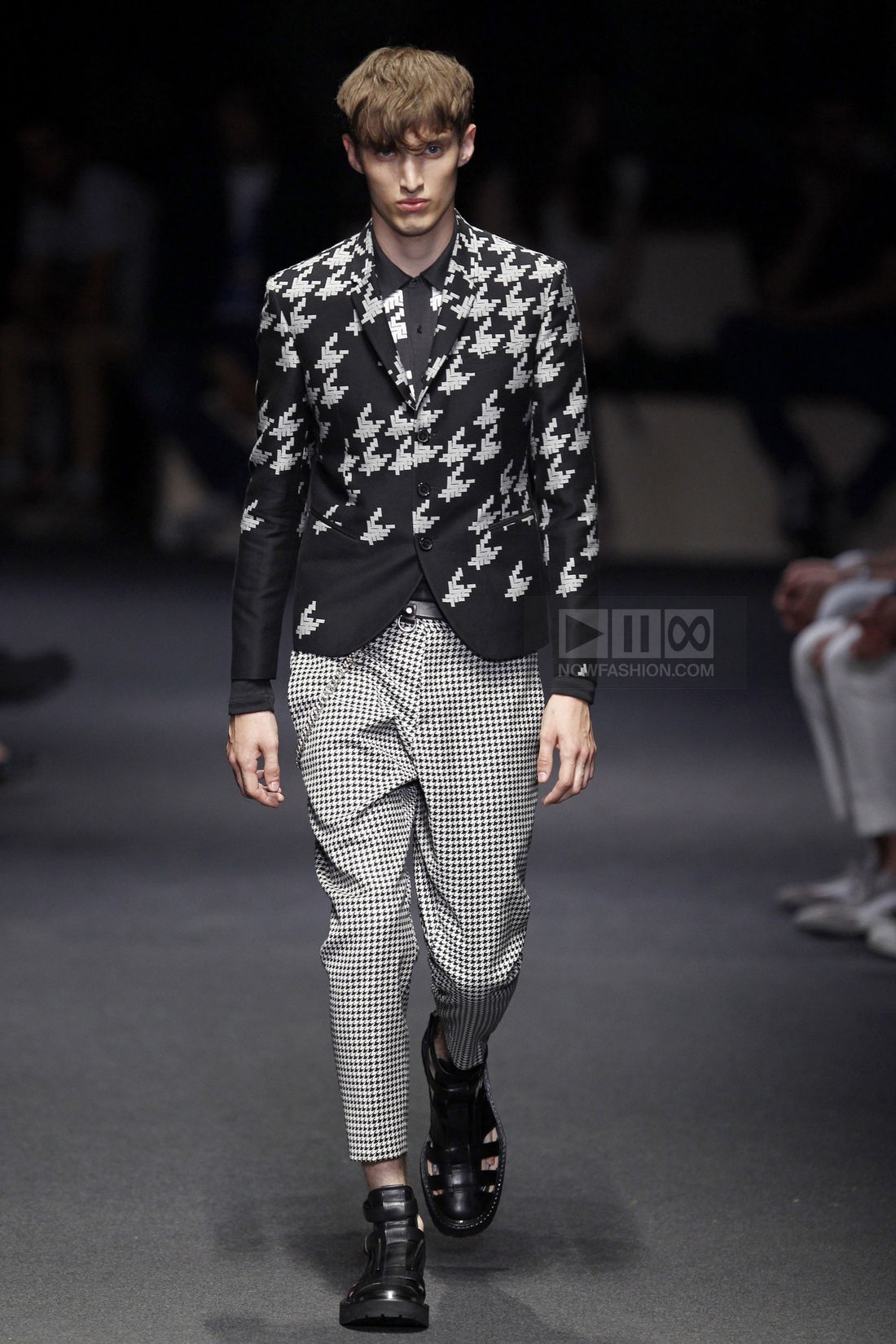 Neil Barrett Menswear Fashion Show, Collection Spring Summer 2012 presented during Milan Fashion Week, runway look #018