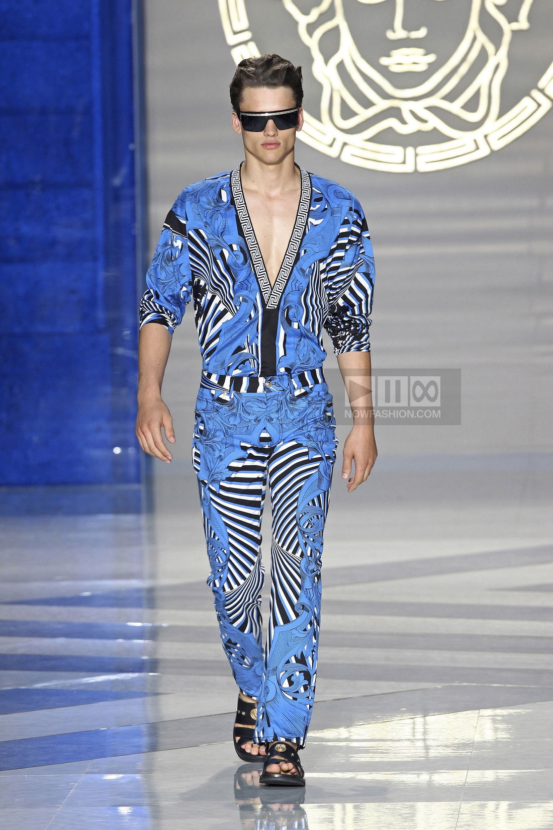 Versace Menswear Fashion Show, Collection Spring Summer 2012 presented during Milan Fashion Week, runway look #007