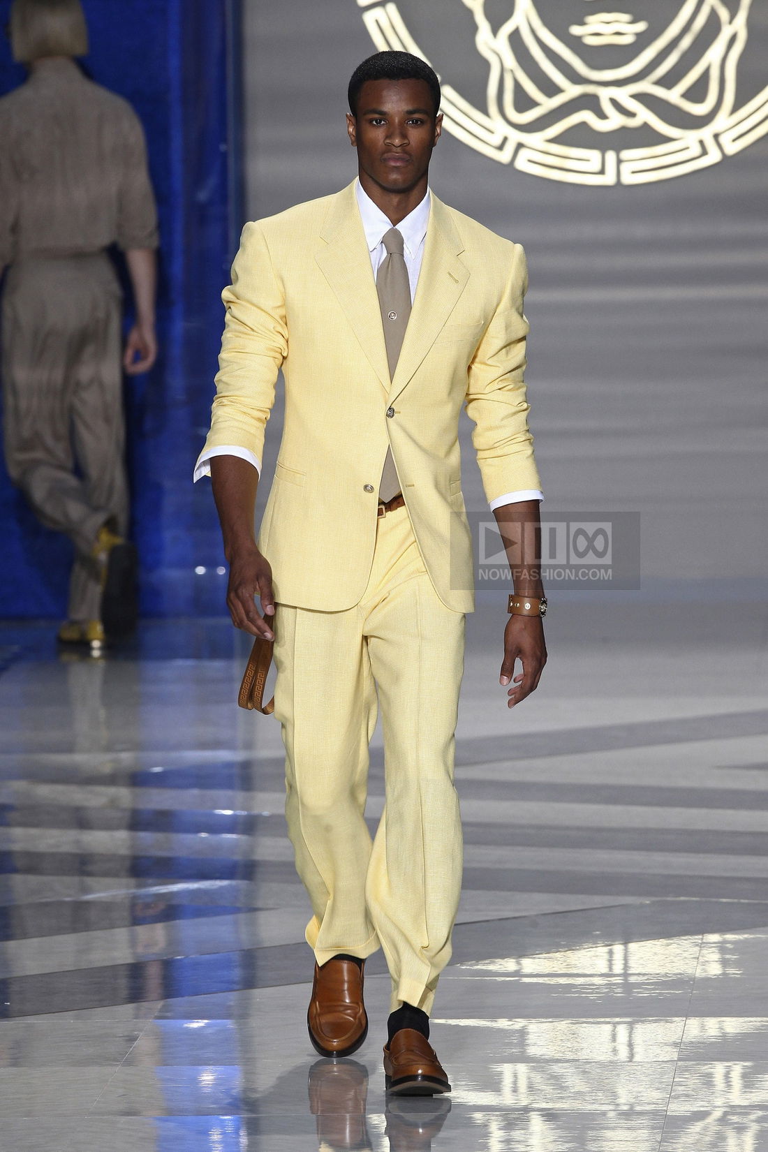 Versace Menswear Fashion Show, Collection Spring Summer 2012 presented during Milan Fashion Week, runway look #017