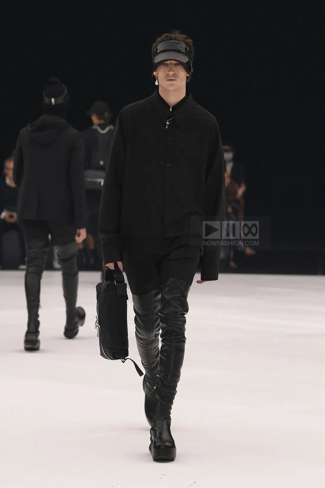 Givenchy Ready To Wear Fashion Show Collection Spring Summer 2022 ...