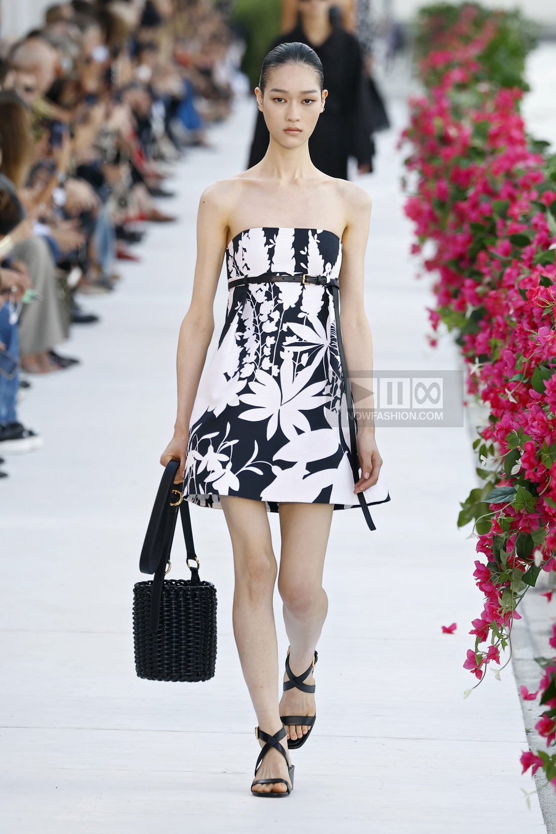 Michael Kors Fashion show, Runway, Ready To Wear, Spring Summer 2024 ...