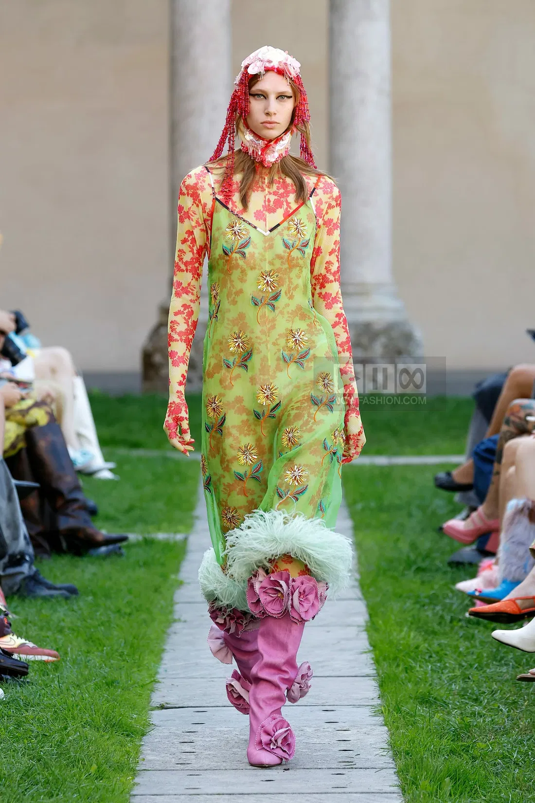 Shuting Qiu Fashion show, Runway, Ready To Wear, Spring Summer 2025