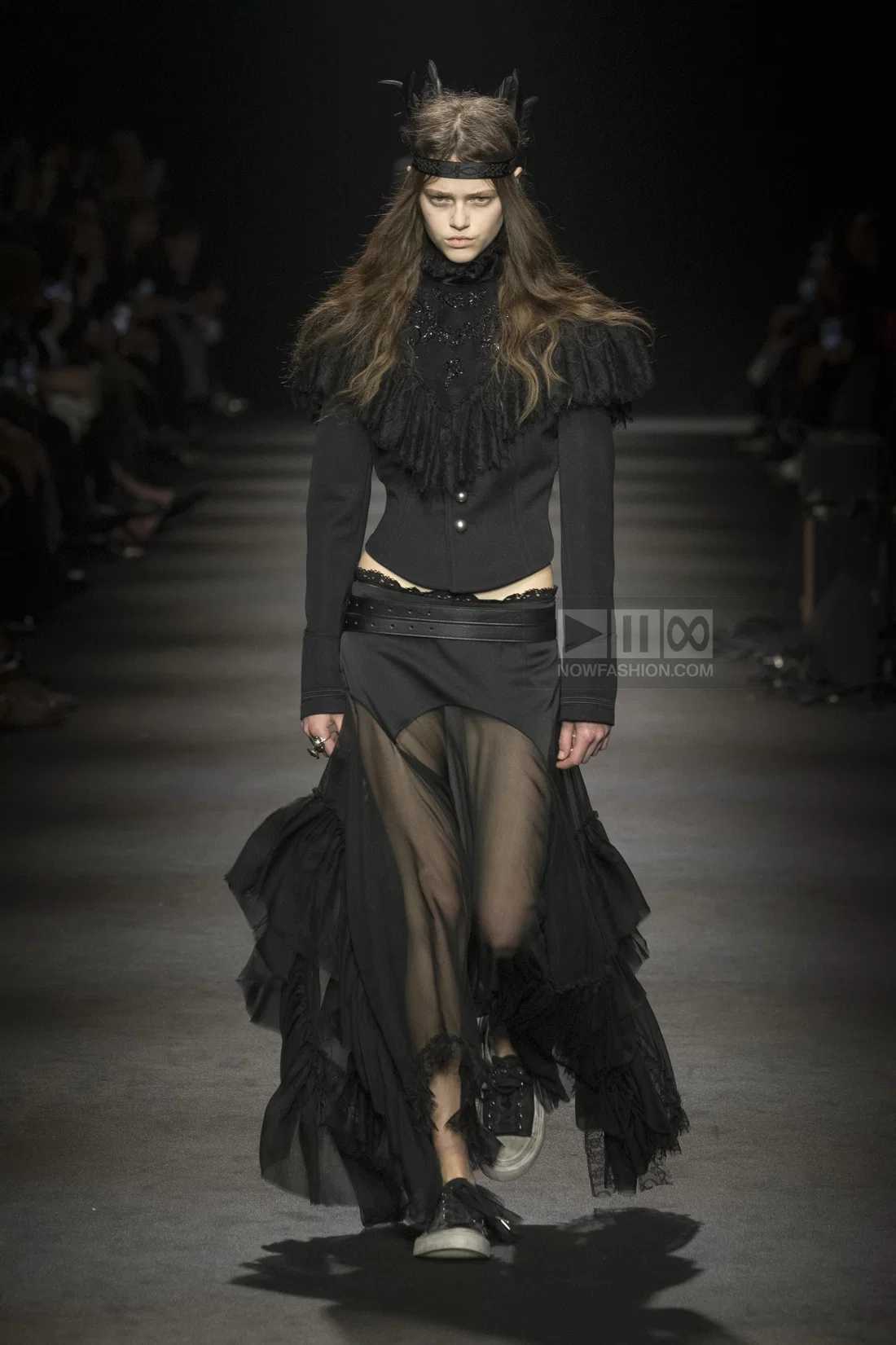 Ann Demeulemeester Ready To Wear Fall Winter 2026 Paris - NOWFASHION