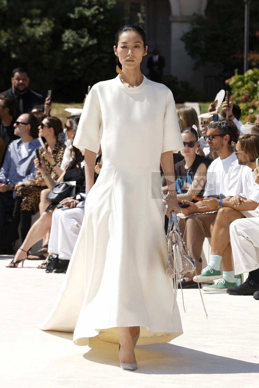 Balenciaga Couture Fall Winter 2026 Paris - NOWFASHION