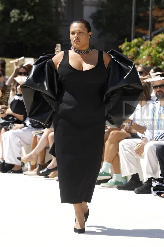 Balenciaga Couture Fall Winter 2026 Paris - NOWFASHION